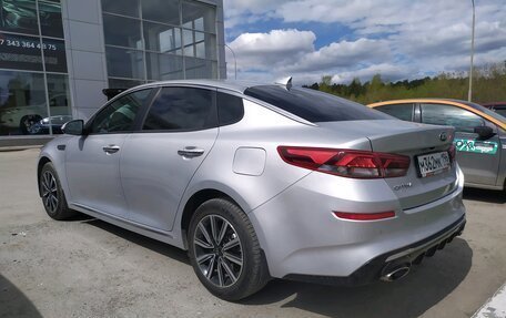 KIA Optima IV, 2019 год, 2 350 000 рублей, 13 фотография