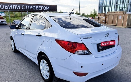 Hyundai Solaris II рестайлинг, 2013 год, 855 000 рублей, 7 фотография