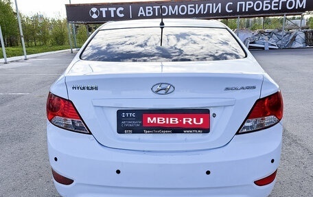 Hyundai Solaris II рестайлинг, 2013 год, 855 000 рублей, 6 фотография