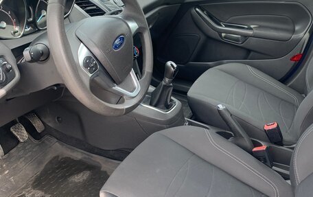 Ford Fiesta, 2015 год, 1 125 000 рублей, 10 фотография