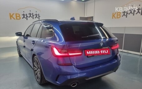 BMW 3 серия, 2020 год, 2 550 000 рублей, 3 фотография