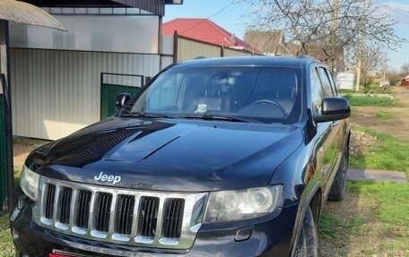 Jeep Grand Cherokee, 2011 год, 2 000 000 рублей, 2 фотография