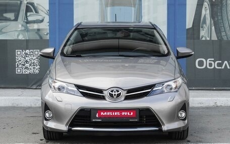 Toyota Auris II, 2013 год, 1 599 000 рублей, 3 фотография
