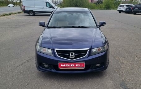 Honda Accord VII рестайлинг, 2003 год, 900 000 рублей, 1 фотография