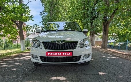 Skoda Fabia II, 2013 год, 845 000 рублей, 6 фотография