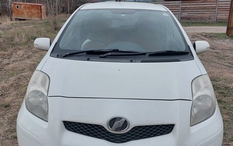 Toyota Vitz, 2010 год, 700 000 рублей, 1 фотография