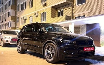 Volkswagen Tiguan II, 2018 год, 4 000 000 рублей, 1 фотография