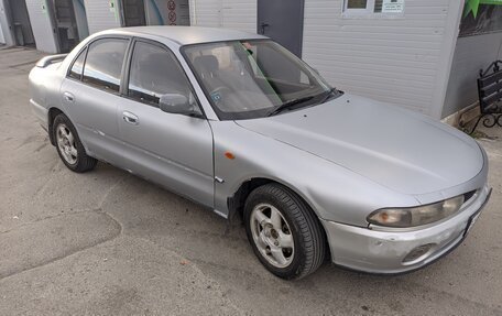 Mitsubishi Galant VIII, 1993 год, 200 000 рублей, 3 фотография