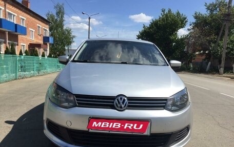 Volkswagen Polo VI (EU Market), 2012 год, 600 000 рублей, 2 фотография