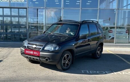 Chevrolet Niva I рестайлинг, 2019 год, 719 990 рублей, 3 фотография