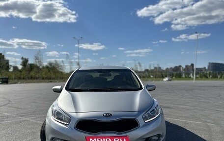 KIA cee'd III, 2014 год, 1 350 000 рублей, 1 фотография