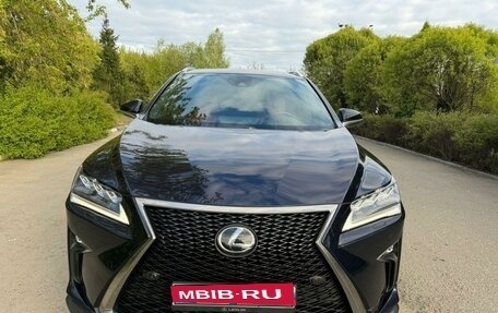 Lexus RX IV рестайлинг, 2017 год, 5 650 000 рублей, 1 фотография