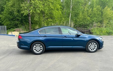 Volkswagen Passat B8 рестайлинг, 2019 год, 2 550 000 рублей, 6 фотография