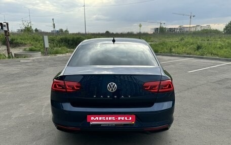 Volkswagen Passat B8 рестайлинг, 2019 год, 2 550 000 рублей, 10 фотография