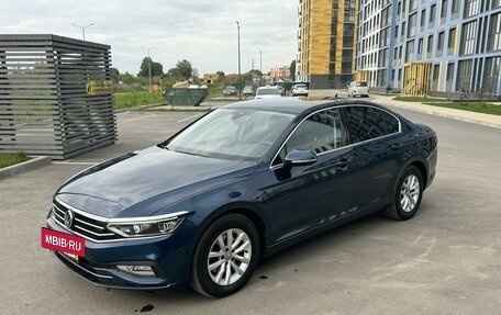 Volkswagen Passat B8 рестайлинг, 2019 год, 2 550 000 рублей, 15 фотография