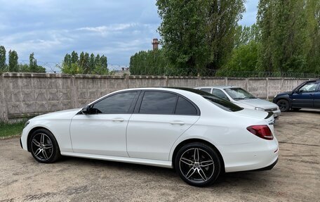 Mercedes-Benz E-Класс, 2017 год, 3 900 000 рублей, 7 фотография