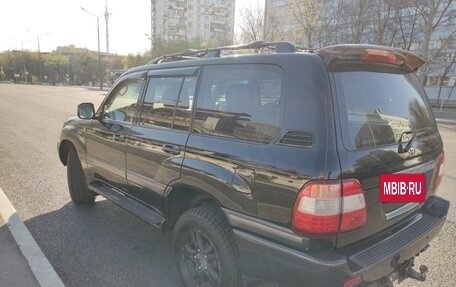 Toyota Land Cruiser 100 рестайлинг 2, 2006 год, 3 500 000 рублей, 11 фотография