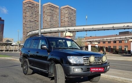 Toyota Land Cruiser 100 рестайлинг 2, 2006 год, 3 500 000 рублей, 8 фотография