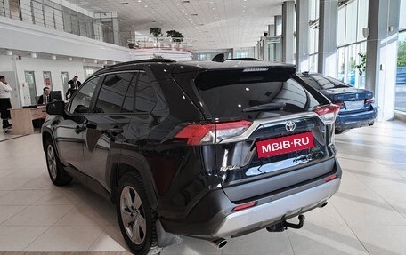 Toyota RAV4, 2019 год, 7 фотография