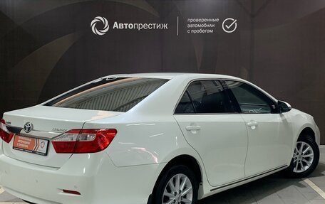 Toyota Camry, 2014 год, 1 870 000 рублей, 6 фотография