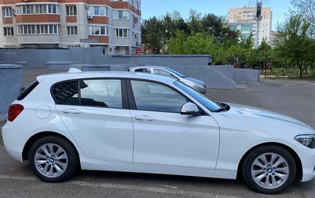 BMW 1 серия, 2015 год, 1 765 000 рублей, 3 фотография