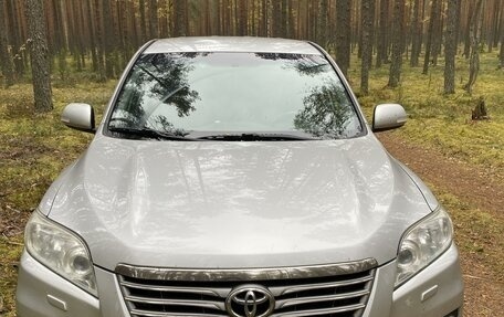 Toyota RAV4, 2012 год, 1 700 000 рублей, 4 фотография