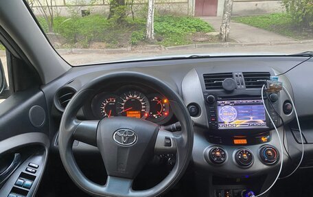 Toyota RAV4, 2012 год, 1 700 000 рублей, 10 фотография