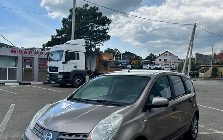 Nissan Note II рестайлинг, 2006 год, 635 000 рублей, 2 фотография