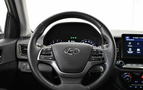 Hyundai Solaris II рестайлинг, 2020 год, 1 690 000 рублей, 8 фотография