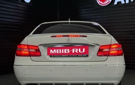 Mercedes-Benz E-Класс, 2010 год, 1 445 000 рублей, 5 фотография