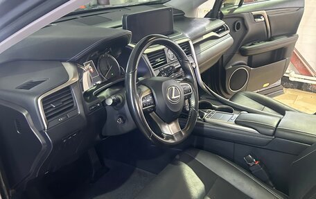Lexus RX IV рестайлинг, 2020 год, 7 125 000 рублей, 10 фотография