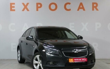 Chevrolet Cruze II, 2012 год, 900 000 рублей, 3 фотография