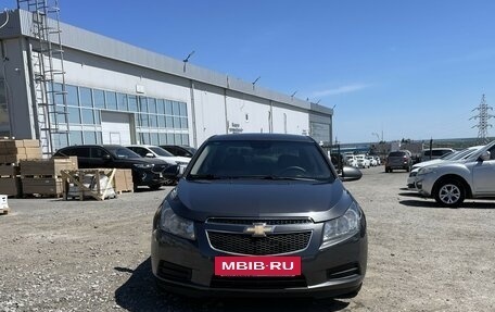 Chevrolet Cruze II, 2010 год, 780 000 рублей, 3 фотография