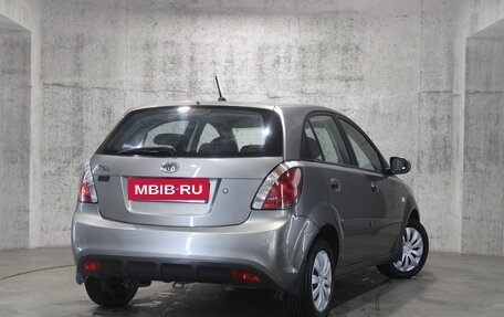 KIA Rio II, 2010 год, 745 000 рублей, 6 фотография