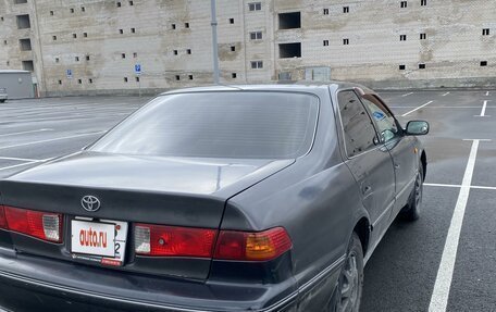 Toyota Camry, 2000 год, 530 000 рублей, 5 фотография