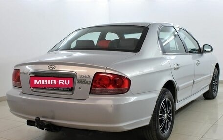 Hyundai Sonata IV рестайлинг, 2009 год, 675 000 рублей, 4 фотография