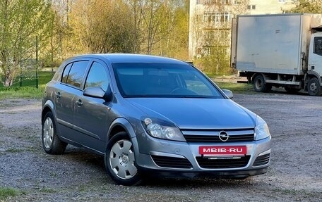 Opel Astra H, 2005 год, 345 555 рублей, 2 фотография