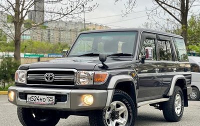 Toyota Land Cruiser 70, 2014 год, 5 500 000 рублей, 1 фотография