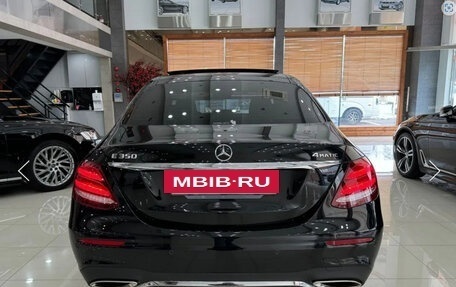 Mercedes-Benz E-Класс, 2020 год, 2 850 000 рублей, 2 фотография