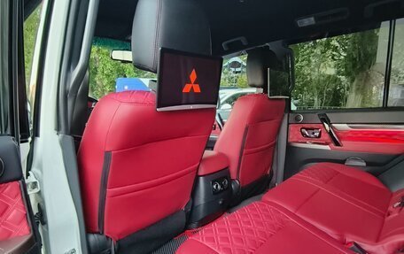 Mitsubishi Pajero IV, 2019 год, 4 950 000 рублей, 8 фотография