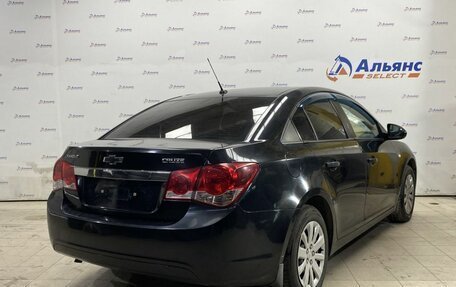 Chevrolet Cruze II, 2010 год, 740 000 рублей, 3 фотография