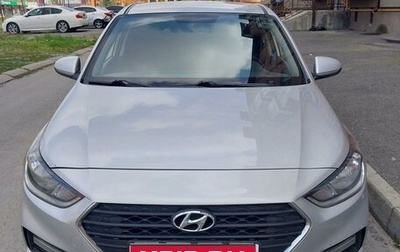 Hyundai Solaris II рестайлинг, 2018 год, 1 200 000 рублей, 1 фотография