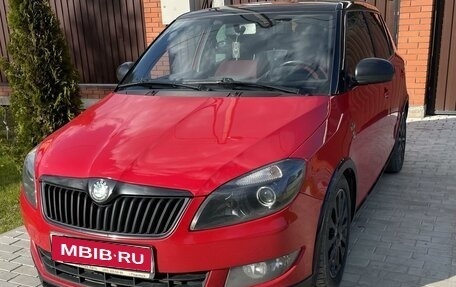 Skoda Fabia II, 2012 год, 1 000 000 рублей, 1 фотография