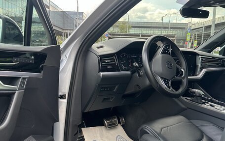 Volkswagen Touareg III, 2020 год, 7 000 000 рублей, 17 фотография