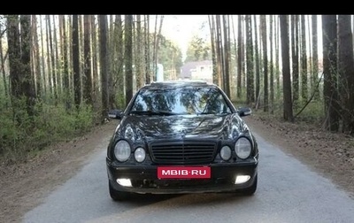 Mercedes-Benz CLK-Класс, 2000 год, 550 000 рублей, 1 фотография