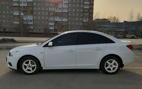 Chevrolet Cruze II, 2011 год, 660 000 рублей, 4 фотография