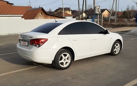 Chevrolet Cruze II, 2011 год, 660 000 рублей, 6 фотография