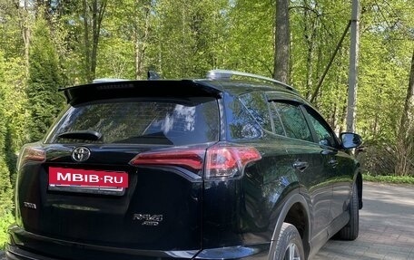 Toyota RAV4, 2018 год, 2 900 000 рублей, 3 фотография