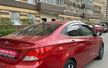 Hyundai Solaris II рестайлинг, 2012 год, 830 000 рублей, 2 фотография