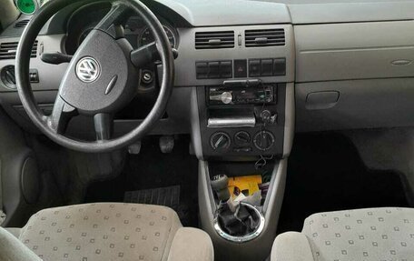 Volkswagen Pointer, 2004 год, 200 000 рублей, 7 фотография